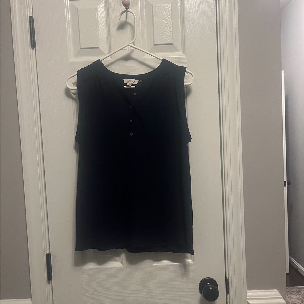 XS Navy‎ Blue Button Sleeveless Tank by LOFT.